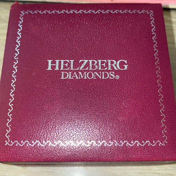 Helzberg Diamond Necklace - Picture 3 of 4